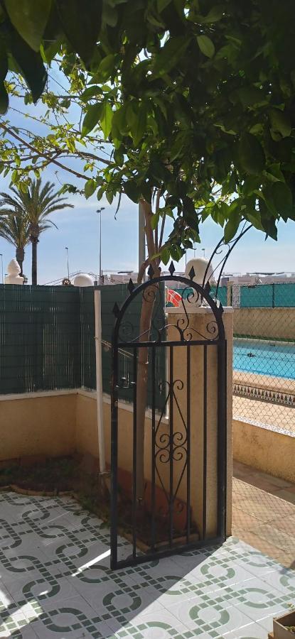 Apartement A La Mata تورّيفيِخا المظهر الخارجي الصورة