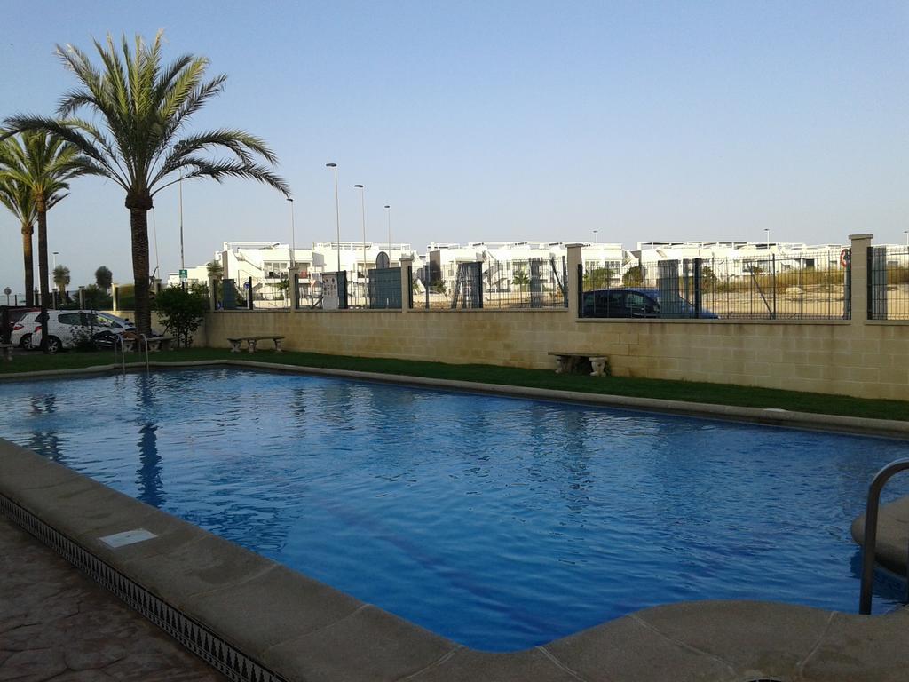 Apartement A La Mata تورّيفيِخا المظهر الخارجي الصورة